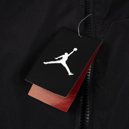 Jordan Windbreak Essentials Retro Black Red White