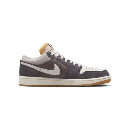 Nike Air Jordan 1 Low SNKRS Day Korea Magpie