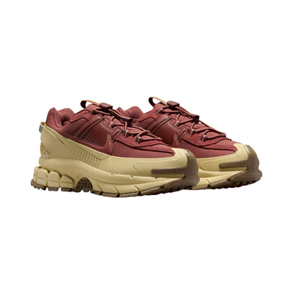 Nike Air Zoom Vomero 5 Roam Team Gold